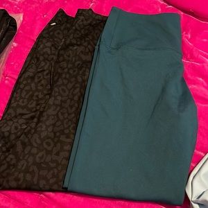 2 pairs of never worn leggings purchased from TJ maxx